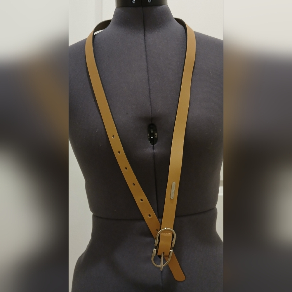 Steve Madden Tan Belt‎